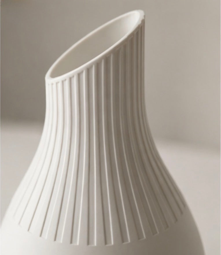 Sora Line Vase